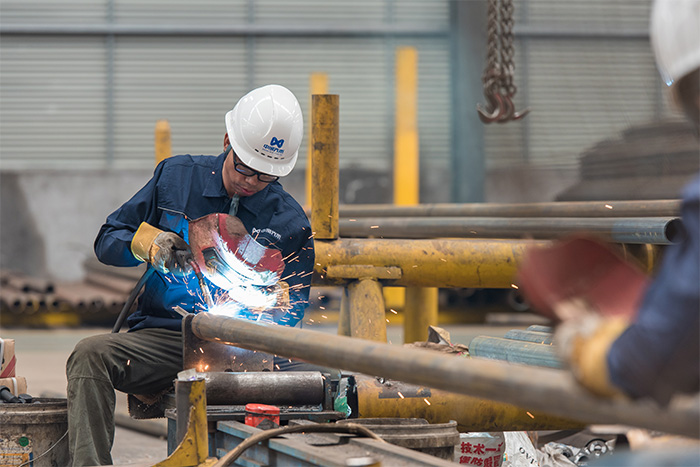 海林网架焊接车间